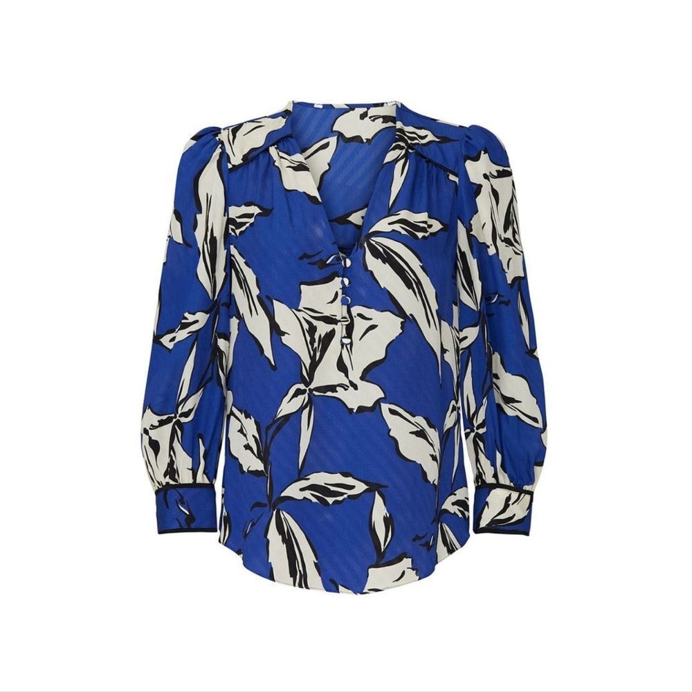 Veronica Beard Blue and White Leaf Print Blouse